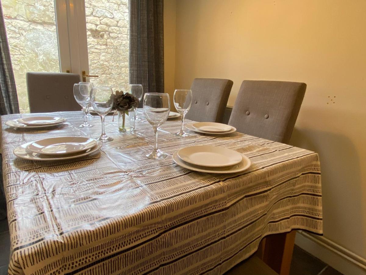 Cosy 3-Bedroom House, Stones Throw To Beach Weymouth Exteriör bild