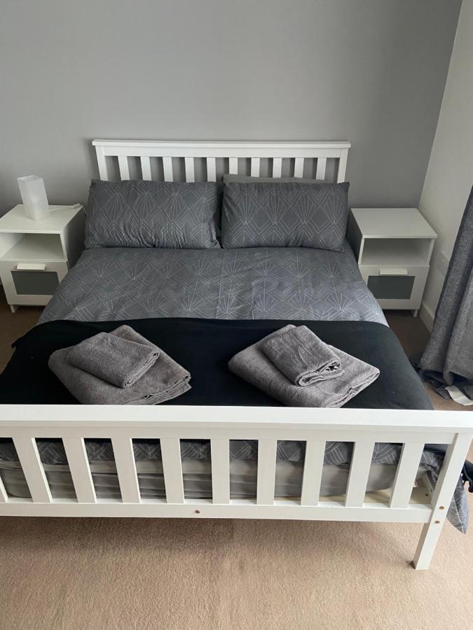 Cosy 3-Bedroom House, Stones Throw To Beach Weymouth Exteriör bild
